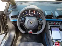 Usado Lamborghini Huracán 640 CV (470 kW) 2023 Gris / plata Descapotable