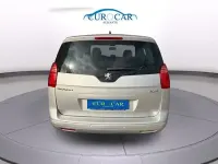 Usado Peugeot 5008 Premium 111 CV (81 kW) 2010 Gris Monovolumen