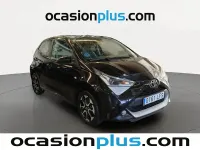 Usado Toyota Aygo X-play 72 CV (52 kW) 2020 Negro Utilitario