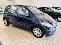 Usado Mercedes A180 Elegance 109 CV (80 kW) 2006 Azul Monovolumen