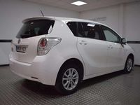 Usado Toyota Verso Advance 126 CV (92 kW) 2011 Blanco Monovolumen