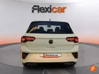 Usado VW T-Roc R-line 150 CV (110 kW) 2023 Blanco SUV