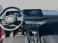 Usado Hyundai i20 101 CV (74 kW) 2025 Rojo Utilitario