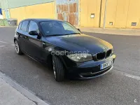 Usado BMW 118 Sport Line 122 CV (89 kW) 2008 Negro Utilitario