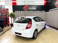 Käytetty Hyundai i30 Comfort 90 HP (66 kW) 2010 Valkoinen Viistoperä
