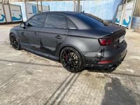Usado Audi RS3 400 CV (294 kW) 2019 Negro Berlina