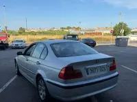 Usado BMW 318 143 CV (105 kW) 2002 Gris Berlina