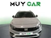 Usado Fiat Tipo Cross 130 CV (95 kW) 2021 Gris / plata Berlina