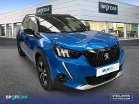 Usado Peugeot 2008 GT 130 CV (95 kW) 2022 Gris SUV