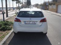 Usado Peugeot 308 Allure 115 CV (84 kW) 2014 Blanco Berlina