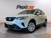 Usado Seat Arona Style 110 CV (80 kW) 2022 Blanco SUV