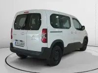 Usado Peugeot Rifter Business-Line 102 CV (75 kW) 2023 Blanco Monovolumen