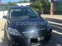 Usado Ford Focus Trend 136 CV (100 kW) 2009 Negro Berlina