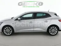 Usado Renault Mégane GT Line GT-Line 130 CV (95 kW) 2018 Gris / plata Berlina