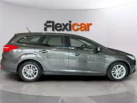 Usado Ford Focus Business Edition 125 CV (91 kW) 2017 Gris Familiar