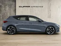 Usado Cupra Leon 150 CV (110 kW) 2025 Gris / plata Berlina