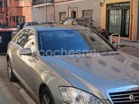 Usado Mercedes S320 235 CV (172 kW) 2007 Gris / plata Berlina
