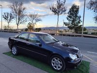 Usado Mercedes C270 Classic 170 CV (125 kW) 2004 Negro Berlina