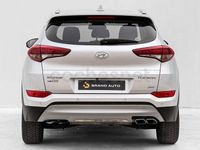 Usado Hyundai Tucson 136 CV (100 kW) 2017 Gris / plata SUV
