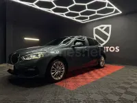 Usado BMW 118 140 CV (102 kW) 2020 Gris / plata Utilitario