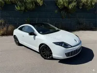 Usado Renault Laguna Coupé GT 241 CV (177 kW) 2012 Blanco Coupe