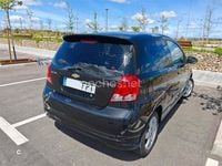 Usado Chevrolet Kalos Sport 94 CV (69 kW) 2007 Negro Berlina