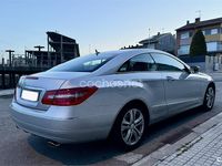 Usado Mercedes E350 231 CV (169 kW) 2009 Gris / plata Coupe