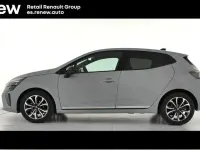 Usado Renault Clio V Techno 100 CV (73 kW) 2025 Gris Berlina