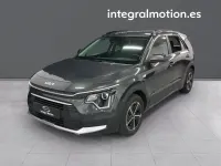 Usado Kia Niro 141 CV (103 kW) 2024 Gris SUV