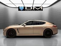 Usado Porsche Panamera Platinum Edition 299 CV (219 kW) 2012 Gris / plata Utilitario