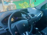 Usado Renault Mégane 85 CV (62 kW) 2010 Azul Berlina
