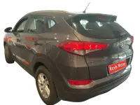 Usado Hyundai Tucson 115 CV (84 kW) 2016 Gris SUV