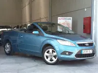 Usado Ford Focus Cabriolet Trend 100 CV (73 kW) 2009 Azul Descapotable