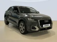 Usado Audi Q2 Design 116 CV (85 kW) 2020 Gris SUV