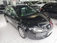 Usado Seat Leon Stylance 102 CV (75 kW) 2006 Negro Utilitario