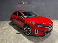 Usado Kia XCeed GT-Line 136 CV (100 kW) 2023 Granate SUV