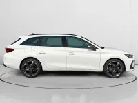 Usado Cupra Leon 150 CV (110 kW) 2025 Gris Familiar