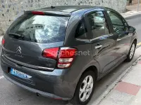 Usado Citroën C3 Live 82 CV (60 kW) 2016 Gris / plata Berlina