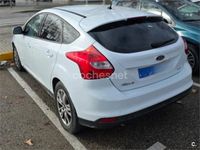 Usado Ford Focus Trend 100 CV (73 kW) 2012 Blanco Berlina