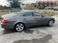 Usado Mercedes CLS500 388 CV (285 kW) 2009 Gris / plata Coupe