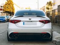 Usado Alfa Romeo Giulia Quadrifoglio 510 CV (375 kW) 2017 Blanco Berlina