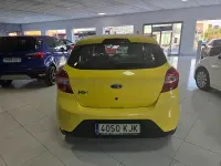 Usado Ford Ka Plus 71 CV (52 kW) 2018 Amarillo Utilitario