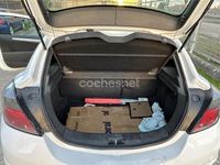 Usado Opel Astra GTC Cosmo 100 CV (73 kW) 2006 Blanco Berlina