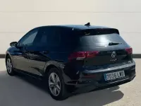 Usado VW Golf VIII Life 110 CV (80 kW) 2022 Negro Berlina
