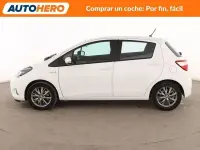 Usado Toyota Yaris Active 101 CV (74 kW) 2018 Blanco Utilitario