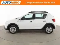 Usado Dacia Sandero 90 CV (66 kW) 2017 Blanco Berlina