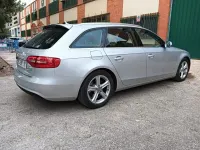 Usado Audi A4 143 CV (105 kW) 2012 Gris Familiar