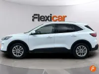 Usado Ford Kuga Titanium 150 CV (110 kW) 2023 Blanco SUV