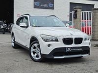 Käytetty BMW X1 Comfort Edition 177 HP (130 kW) 2010 Valkoinen Katumaasturi