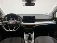 Usado Seat Arona Style 110 CV (80 kW) 2022 Blanco SUV